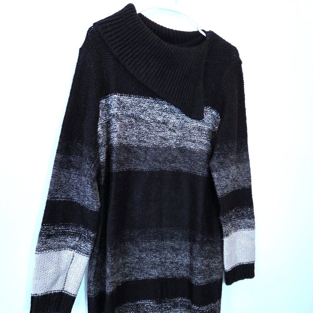 NWOT Vero Moda Gray & Black Alpaca Blend Sweater Dress Size XL